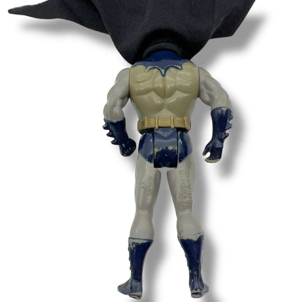 DC‎ Comics Batman Action Figure Vintage 1990s Gray Blue Suit Cloth Cape - Picture 6 of 12